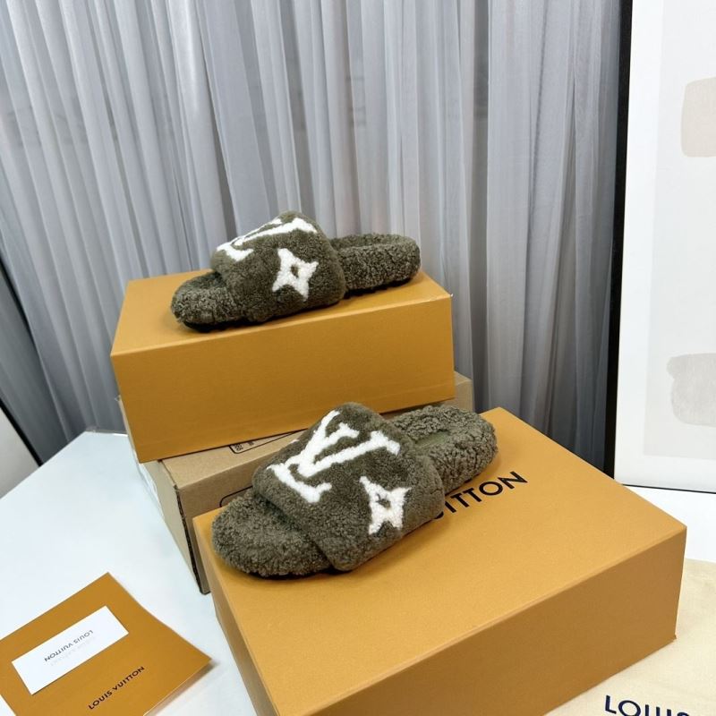 Louis Vuitton Slippers